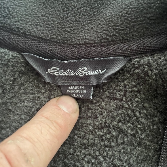 Eddie Bauer Sweater Fleece 1/4 Zip Pullover Mock Neck Chest Pocket XLarge - Picture 3 of 7